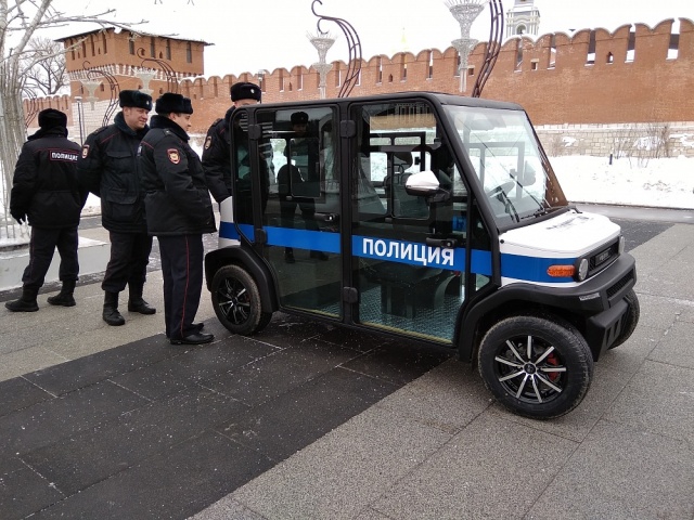 Полицейские электромобили будут патрулировать центр Тулы (6 фото)