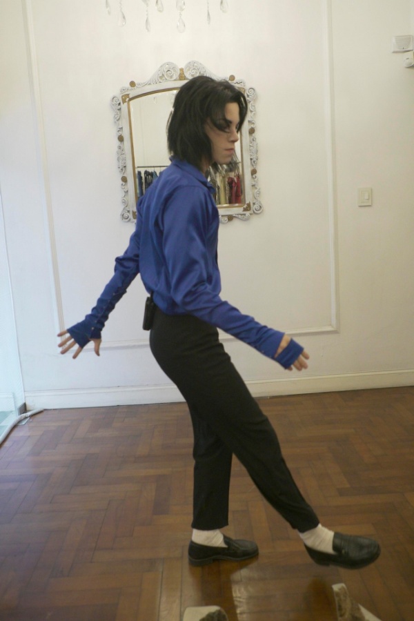 Лео Бланко потратил более 30 тысяч долларов, чтобы стать похожим на Майкла Джексона (8 фото)