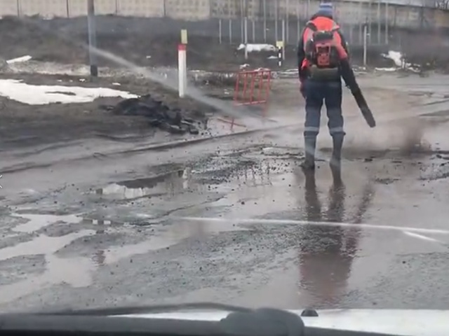 "Современный" ремонт дороги в Курске