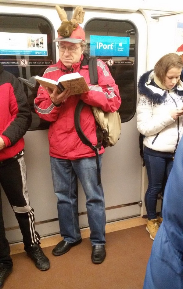 Странные модники в нашем метро (36 фото)