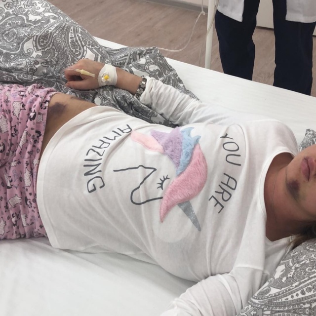 Певица Марина Максимова, известная как МакSим, попала в серьезную аварию (4 фото)