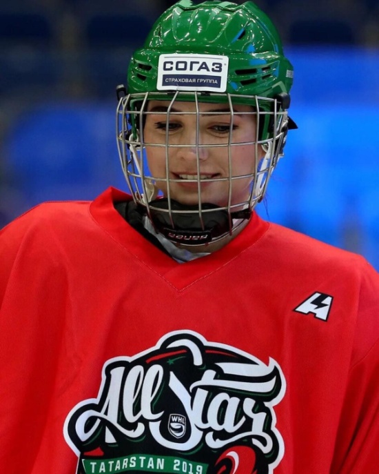 Элина Митрофанова - самая красивая хоккеистка РФ (13 фото)
