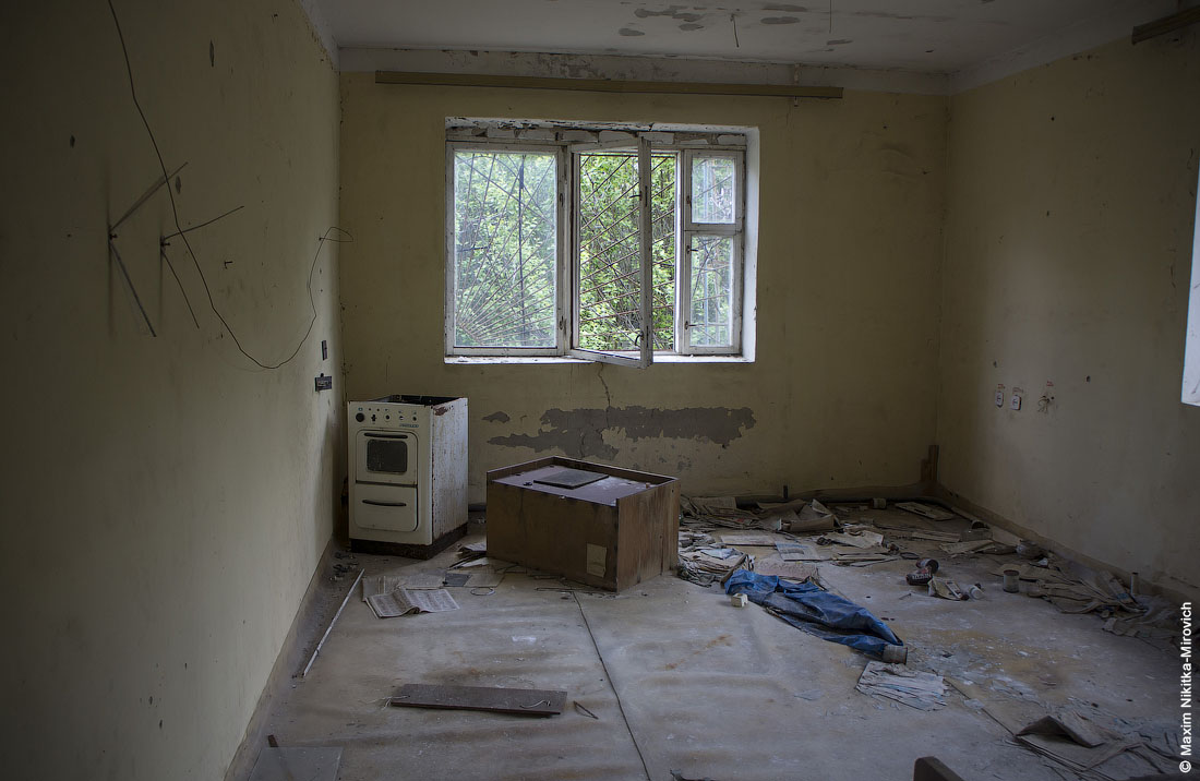 Мародерство в Чернобыльской зоне отчуждения (36 фото)