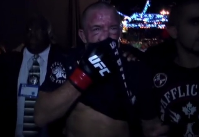 Боец UFC после боя заметил Арнольда Шварценеггера