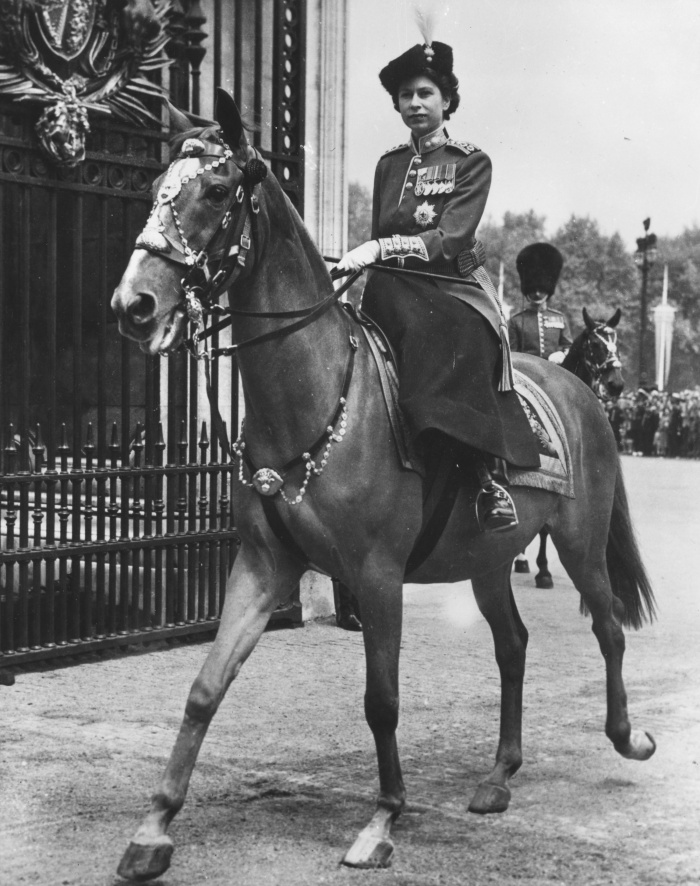 Елизавета II установила рекорд пребывания на британском престоле