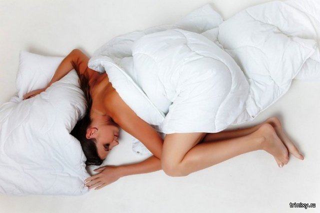 25 процессов, которые происходят с телом во время сна