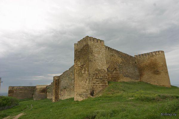 Дербентская крепость самая древняя крепость на территории Росиии