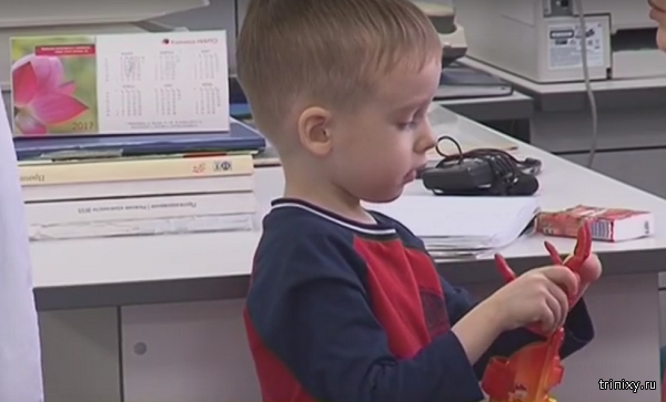 Впервые в России ребенку установили 3D-печатный протез