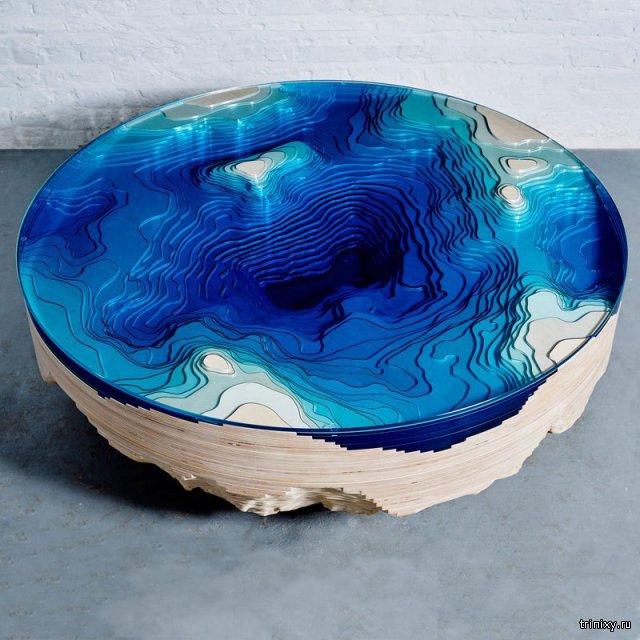 Многослойные дизайнерские столы с морской топографией