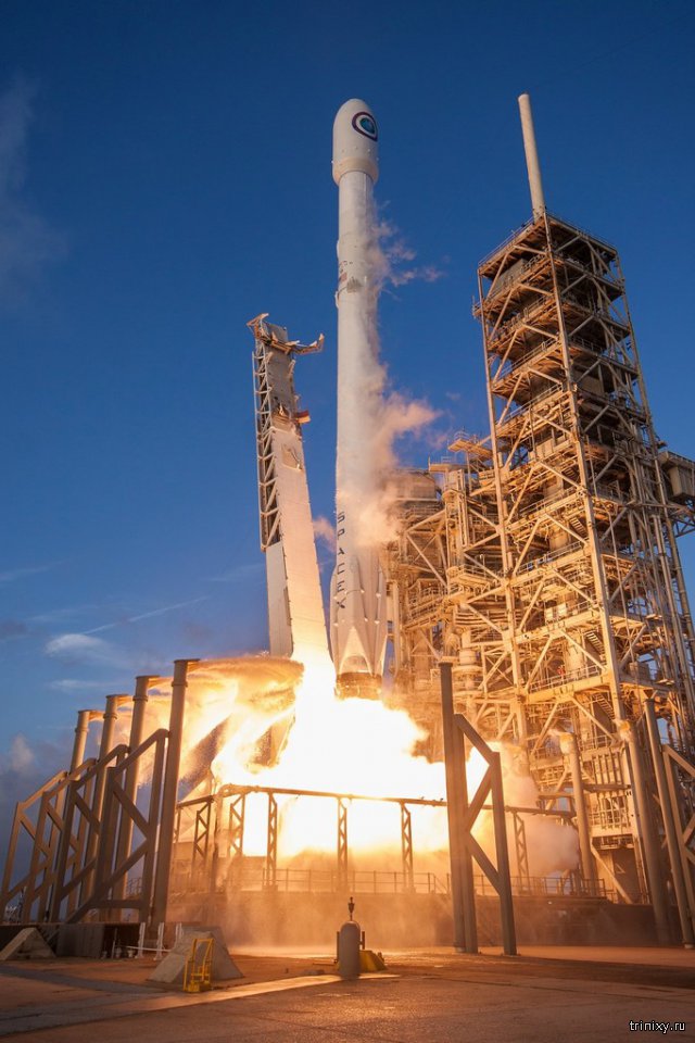 Falcon 9 вывел спутник-шпион на орбиту, а затем успешно приземлился