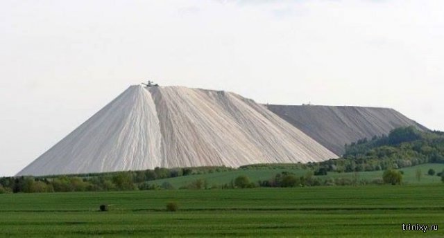 Гора соли в немецком городе Гессен