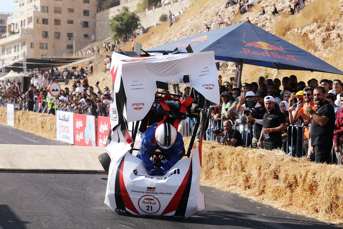 Как прошла гонка Red Bull Soapbox в Иордании
