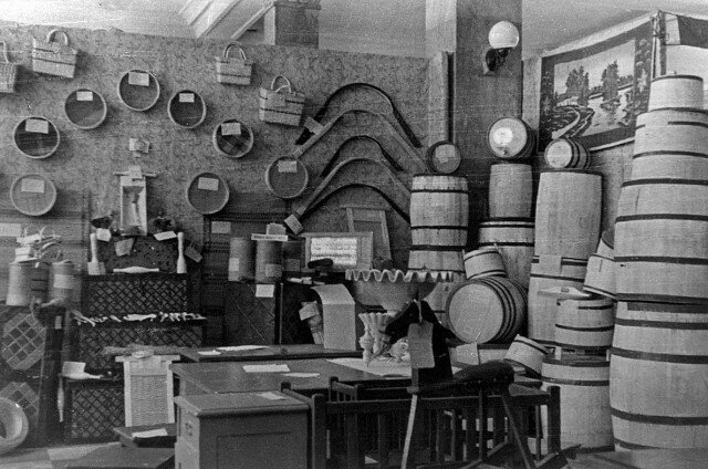Первая Молотовская областная выставка изделий ширпотреба 1941 года