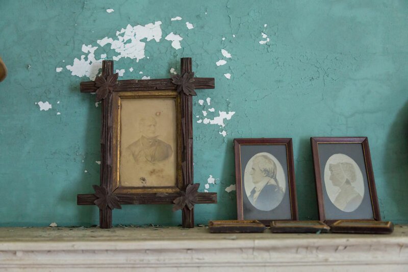 Фотограф нашел «типичный американский» заброшенный особняк 19 века