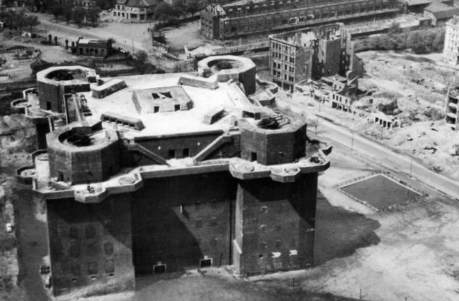 Из построенного нацистами бункера в Гамбурге собираются сделать отель