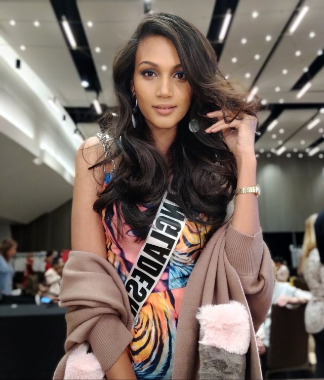 "Мисс Вселенная": 10 главных красоток 2019 года (20 фото)