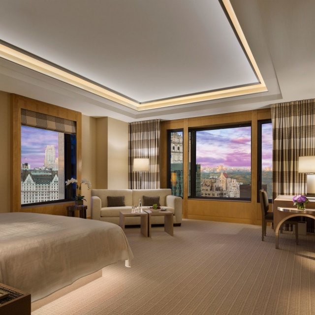 Four Seasons Hotel