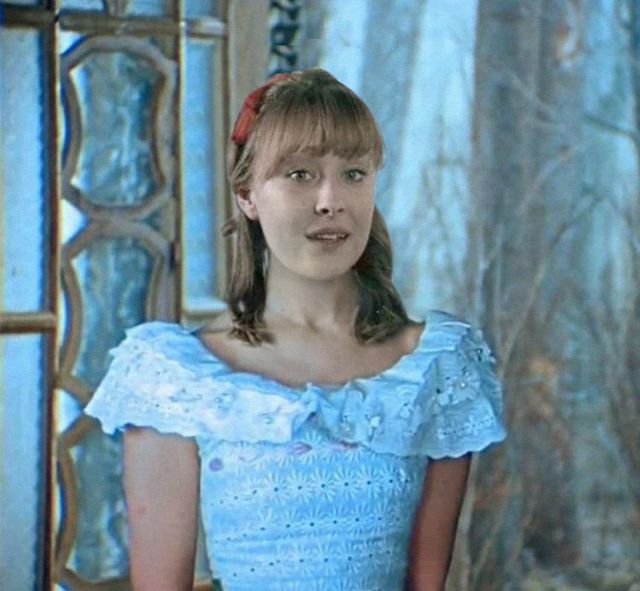 Лариса Удовиченко в роли принцессы («Обыкновенное чудо»)