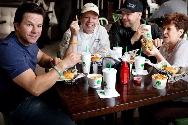 Марк Уолберг – The Wahlburgers
