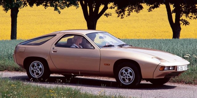 Анатолий Лапин. Porsche 928 (1977 год)
