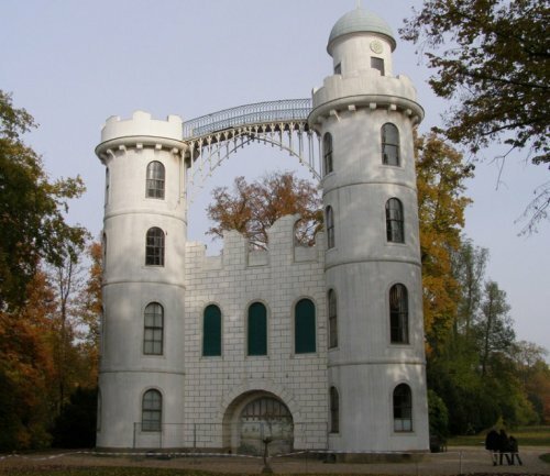 Пфауэнинзель