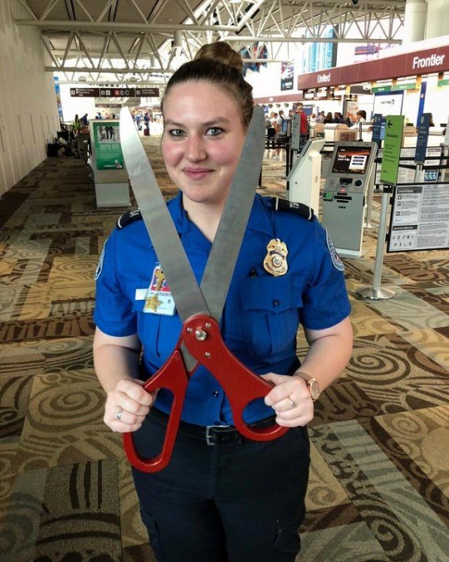 Транспортная полиция США показала предметы, конфискованные в аэропортах