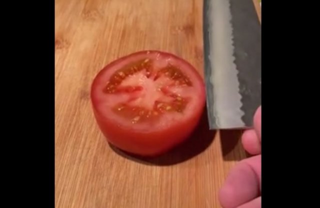 Невероятно острый нож