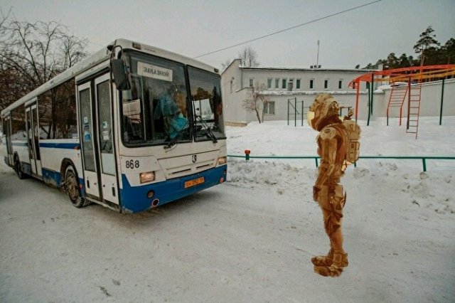 Пользователи шутят о том, что бабушки не пускают автобусы с больными китайцами в Екатеринбург
