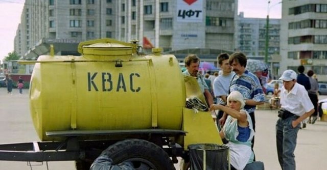 СССР: бочки с квасом, который пили и помнят все