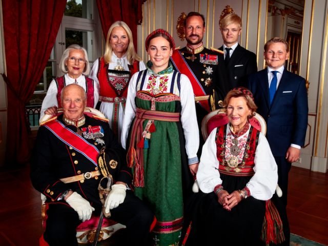 Интересные факты про норвежскую королевскую семью (10 фото)