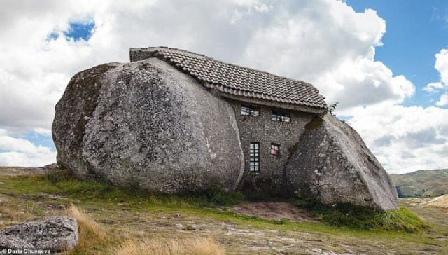 Каса де Пинедо, Португалия
