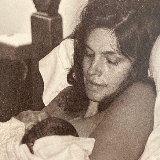 Синди Кроуфорд сразу после рождения сына Пресли Уолкера, 1999