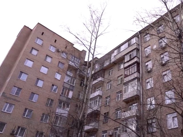 Лидия Федосеева-Шукшина показала квартиру, которая досталась ей от Василия Шукшина