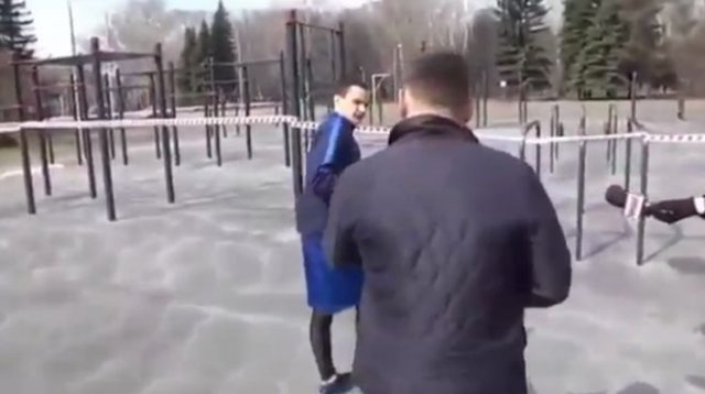 Мэр Новокузнецка проверял соблюдение режима самоизоляции и наткнулся на грубого спортсмена