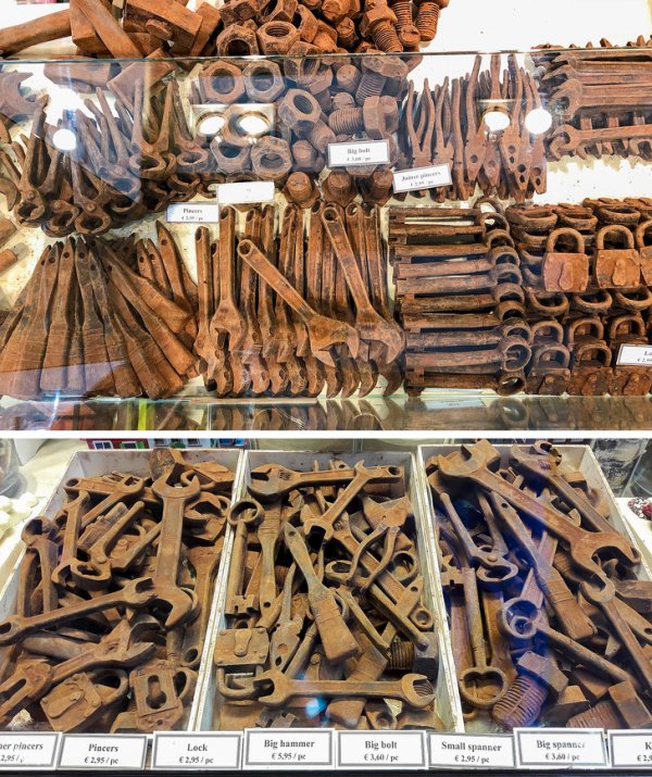 Шоколад для настоящих мужчин в одной из лавок Брюгге