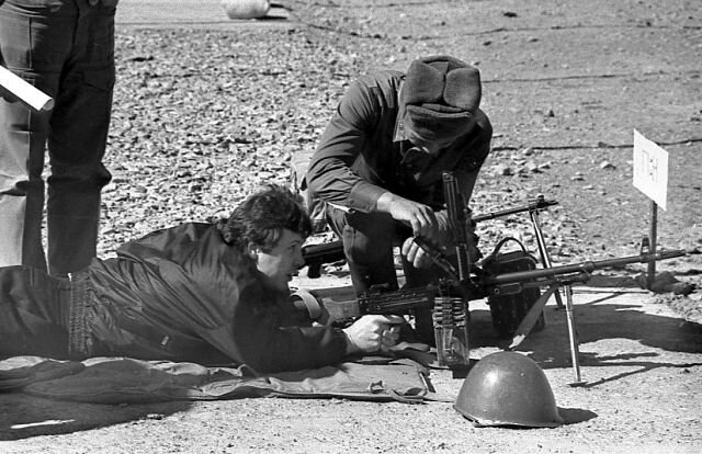 1988. május 15 .: a szovjet csapatok kivonulása Afganisztánból
