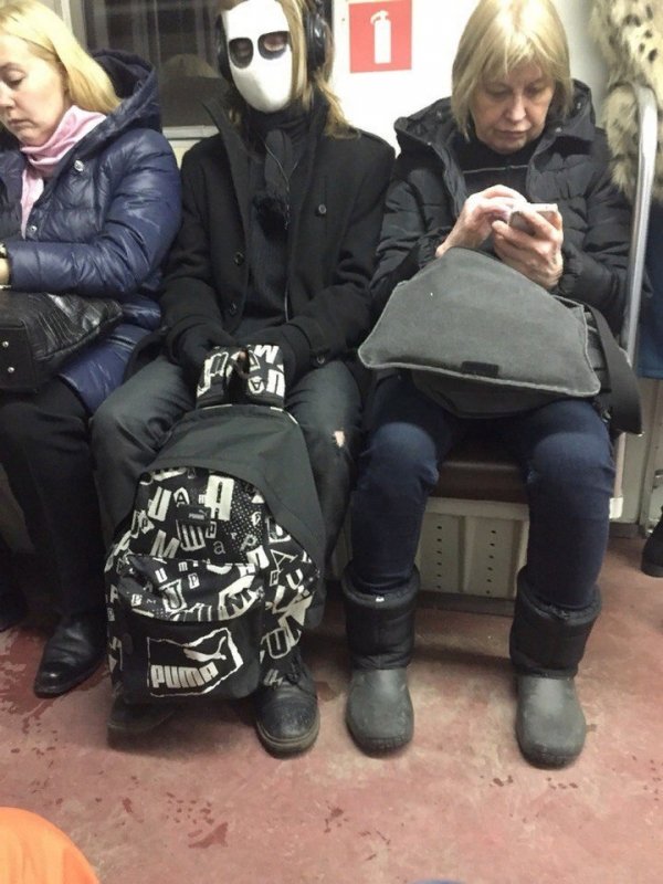 Модники и чудаки из метро
