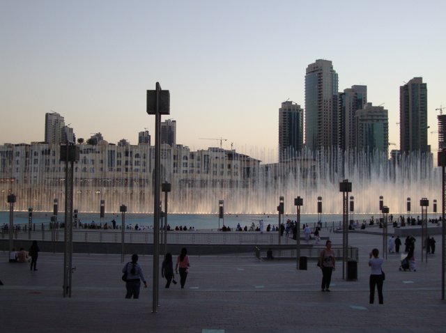 Музыкальный  фонтан в Дубае!
