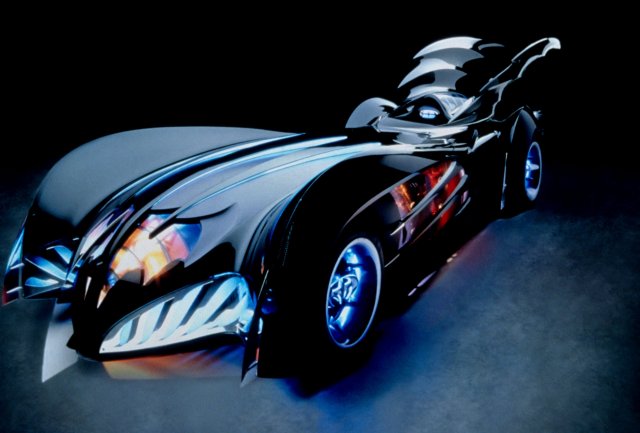 Эволюция бэтмобилей: как менялись машины Бэтмена