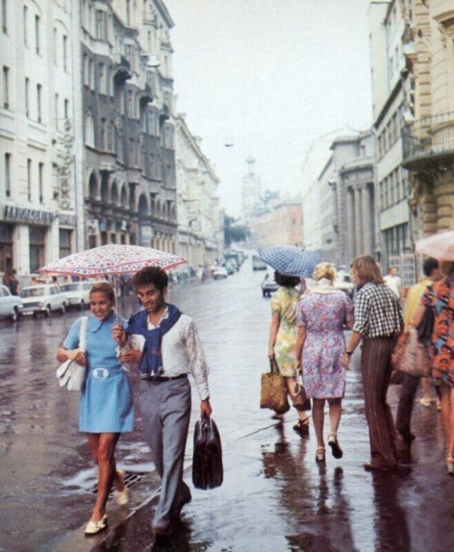 Прогулка по улицам Советского Союза