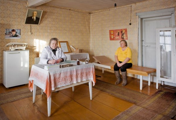 «Консультация у доктора», 2010 год «Консультация у доктора», 2010 год
