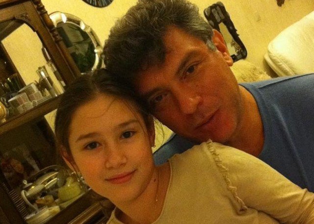 18-летняя дочь политика Бориса Немцова Дина