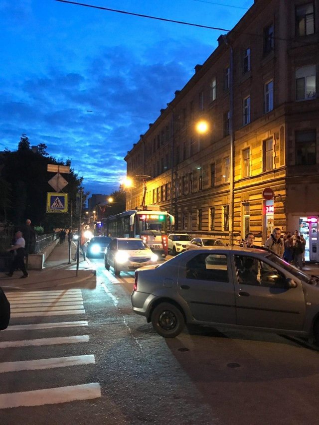 Блогер Димас разбил Lamborghini в центре Петербурга