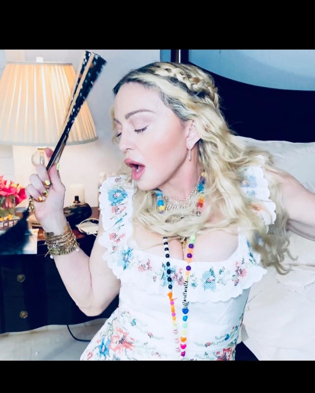Как Мадонна отмечает день рождения: молодые мужчины, запрещенные препараты и танцы до утра