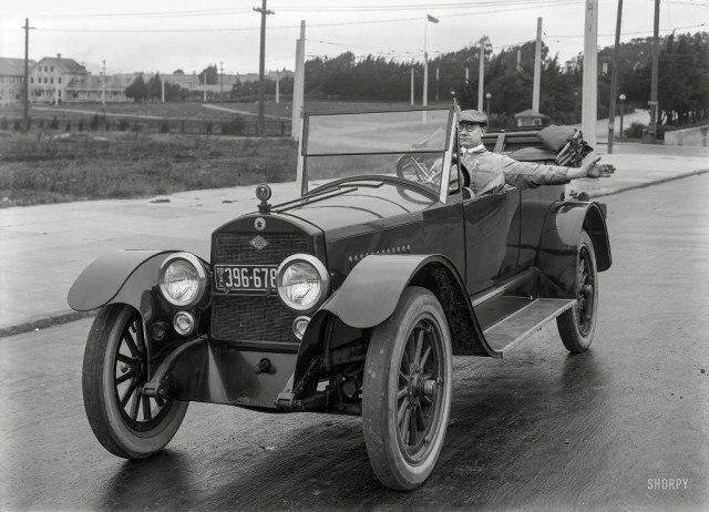 Автомобиль Standard Eight и его водитель, Сан-Франциско, Калифорния, США, 1920 год.