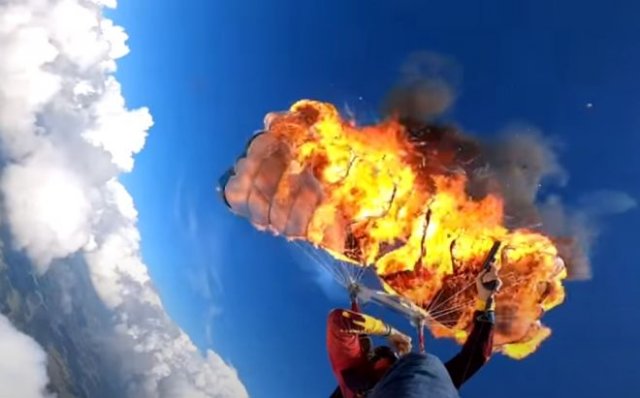Парень поджег парашют из ракетницы ради остроты ощущений