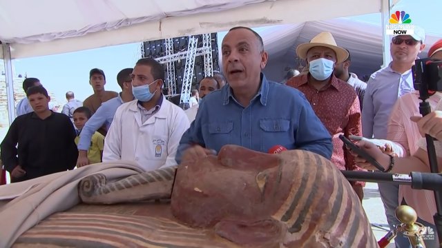 Саркофаг с 2500-летней мумией исследователи