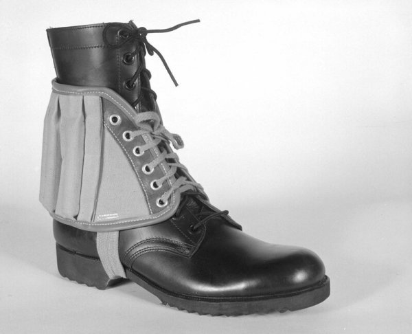 Утяжелитель для военных ботинок, 1974
