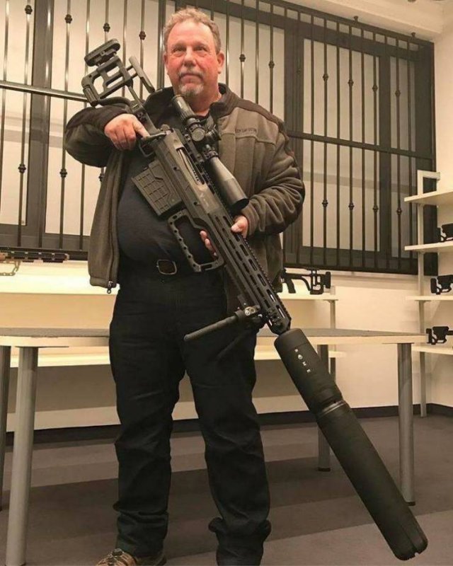 Огромная винтовка