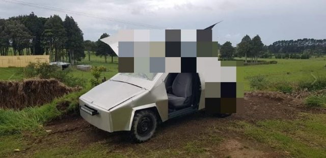 Самая странная реплика Tesla Cybertruck из Новой Зеландии все же нашла покупателя